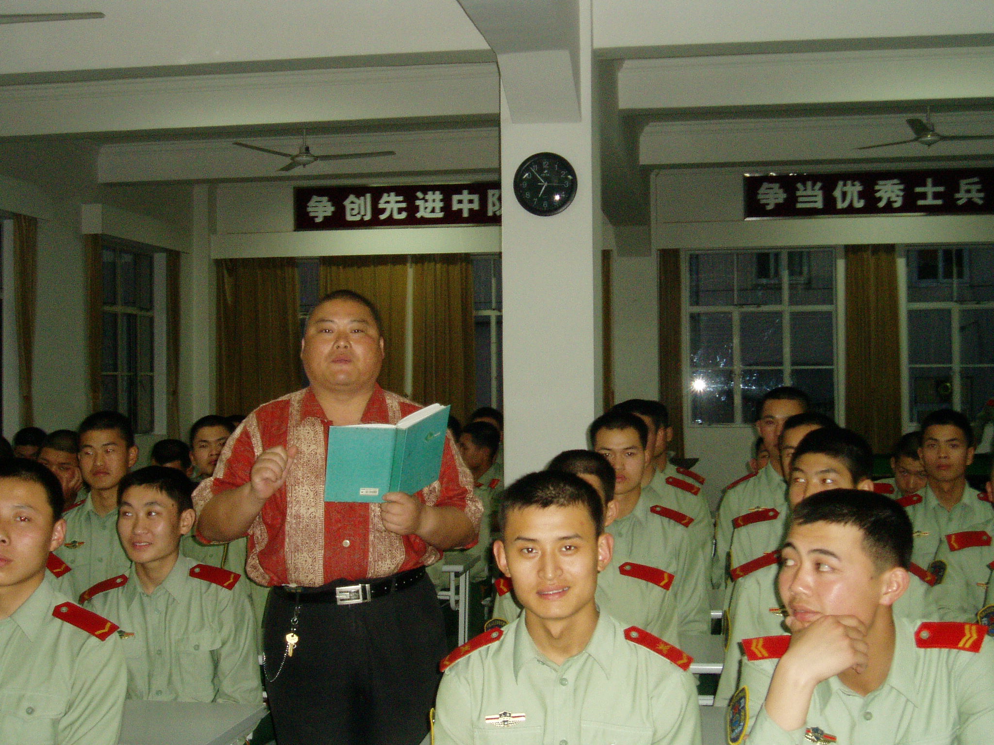 百度胖老师吧上海市公安局轨道交通分局石宇玉老师求救 百度图片搜索上海胖老师 百度图片搜索百度胖老师吧  ...
