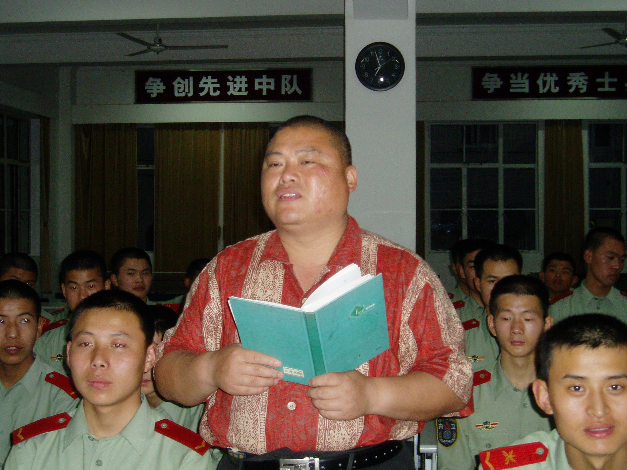 百度胖老师吧上海市公安局轨道交通分局石宇玉老师求救 百度图片搜索上海胖老师 百度图片搜索百度胖老师吧  ...